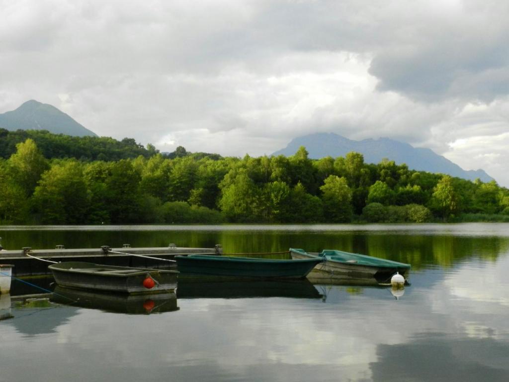 Gite Les Platanes Sainte-Helene-du-Lac Buitenkant foto